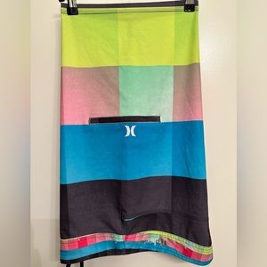 Hurley Phantom Men’s Board Shorts Size 33